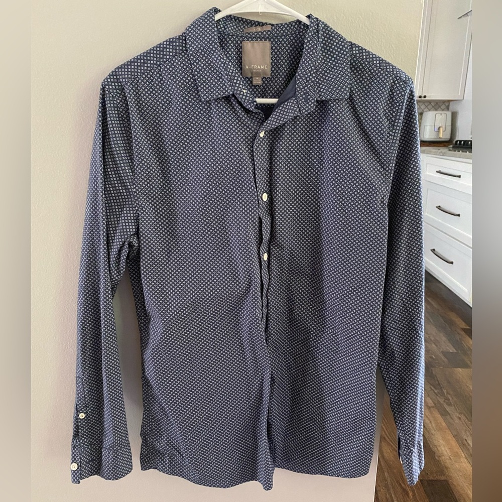 Men’s Dress Shirt Brand A-Frame (Stitch Fix) Size Medium